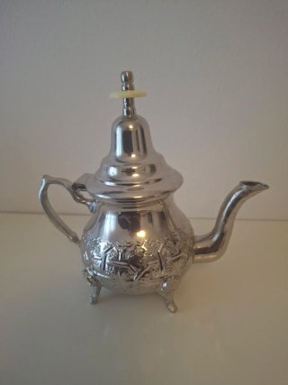 Tetera Árabe de Metal
