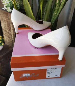 Sapato Salto Alto Verniz Branco 38
