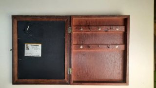 Caja Oculta de madera para organizar Llaves