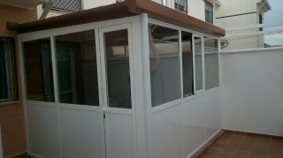 Cerramiento de balcones y terrazas en Tortosa
