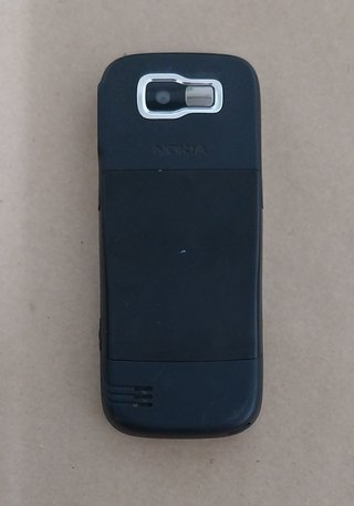 Teléfono Móvil Nokia 2630 Plata