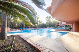 Piso en alquiler en Las Lomas de Río Verde en Marbella