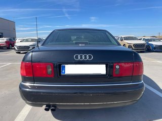 Audi A8 4.2 Quattro Triptonic 2001