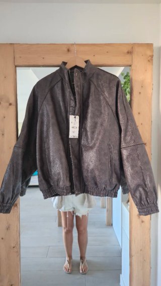 Chaqueta Zara efecto piel