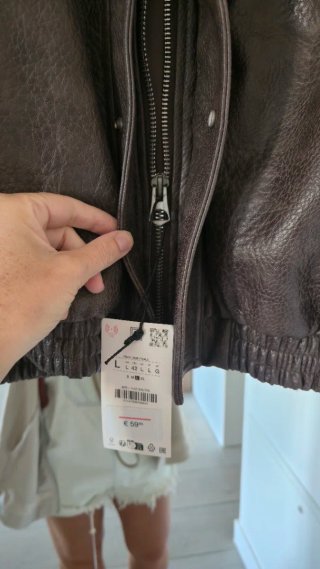 Chaqueta Zara efecto piel