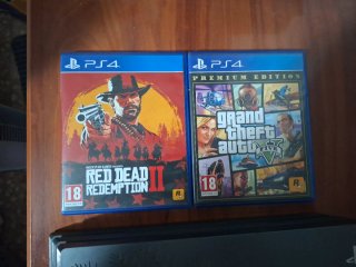 PlayStation 4 Pro con 2 Juegos
