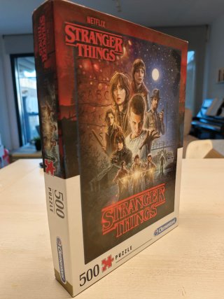 Puzzle Clementoni Stranger Things 500 piezas