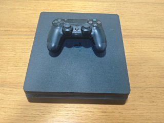 PS4 Slim 1TB (PlayStation 4) 13.52