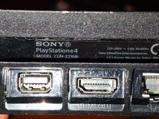 PS4 Slim 1TB (PlayStation 4) 13.52