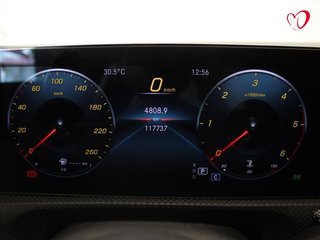 Mercedes-Benz Clase A A 200 d AMG LINE