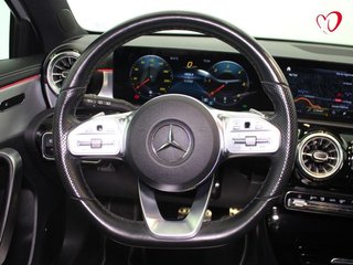Mercedes-Benz Clase A A 200 d AMG LINE