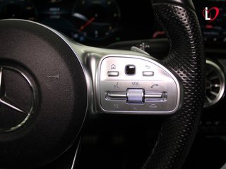 Mercedes-Benz Clase A A 200 d AMG LINE