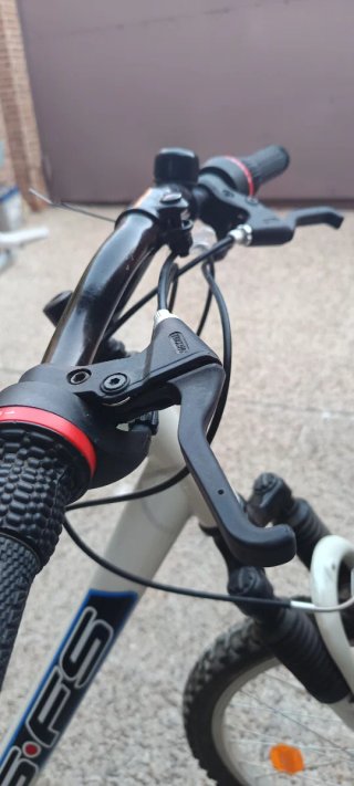Bicicleta FS 4.5 Geometry Blanca