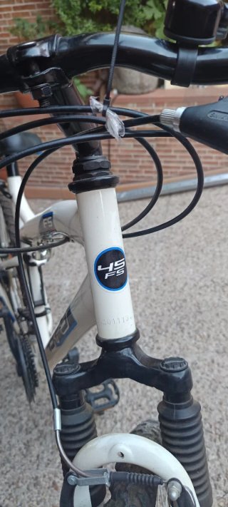 Bicicleta FS 4.5 Geometry Blanca