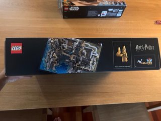 Caja vacía LEGO Harry Potter Hogwarts 76419