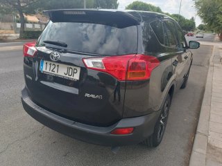 Toyota RAV4 2015