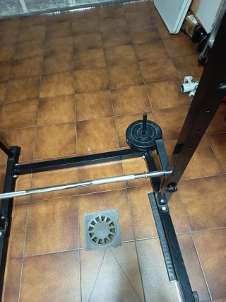 Torre de Gimnasio. Pull Up. Fitness.