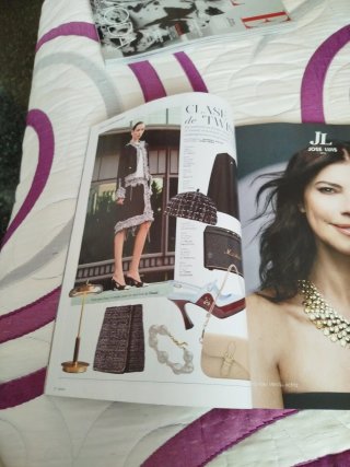Revista Hola Fashion Octubre
