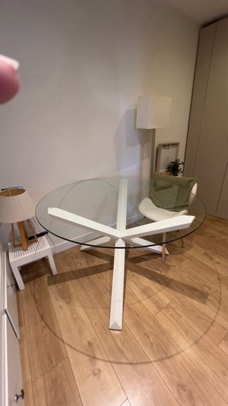 Mesa de Comedor Redonda de Cristal