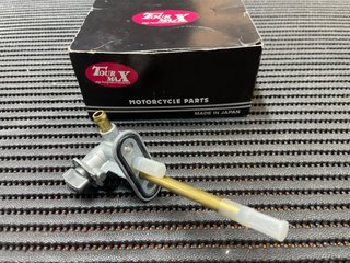 Grifo de Gasolina Suzuki RGV 250