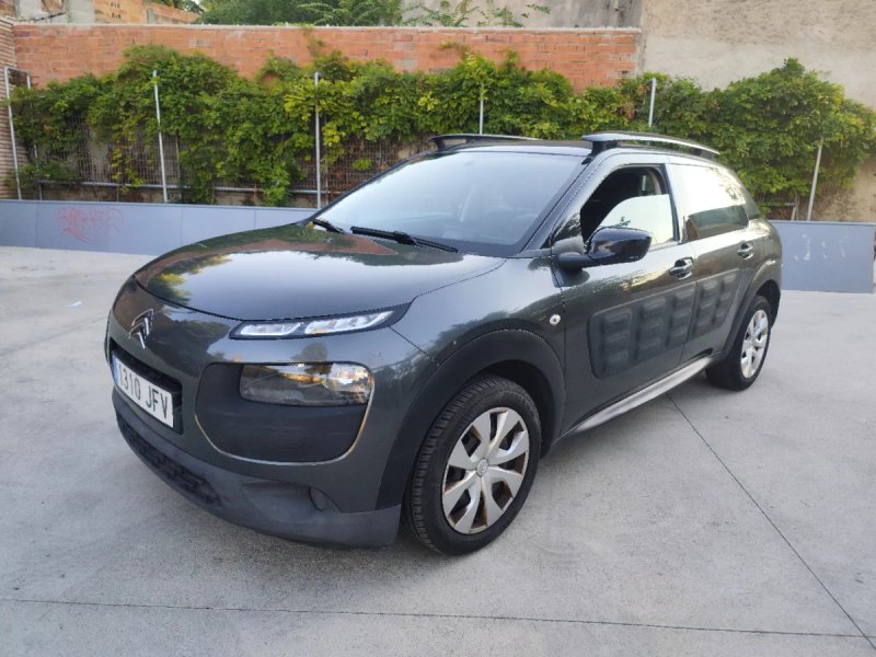 Citroën C4 Cactus 1.2 PureTech Feel 2015, foto 2