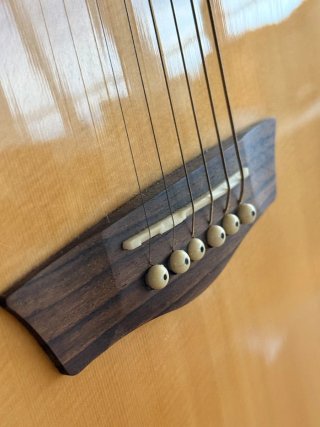 Guitarra Acústica Washburn para zurdo