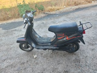 Derbi DS50 sin documentación le funciona todo
