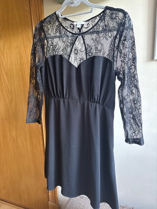 Vestido negro encaje manga larga talla M.