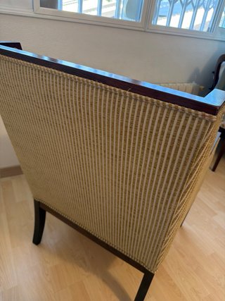 Sillón Retro de Madera y Tela