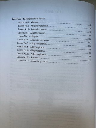 Libro de Guitarra: Mauro Giuliani Op. 1 y otro