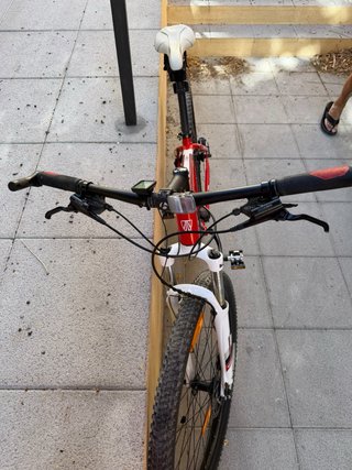Bicicleta de Montaña Trek Roja