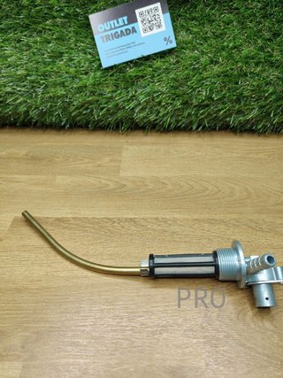 Grifo de gasolina y palanca