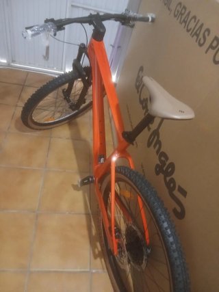 Bicicleta de Montaña Roja Talla L