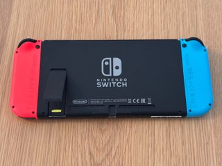 Nintendo Switch con funda y tarjeta 256GB