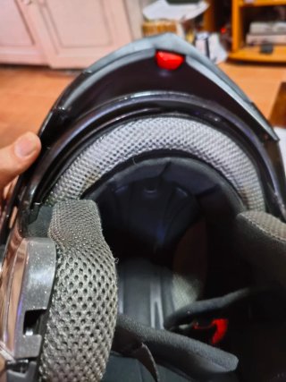Casco Modular de Moto Negro y Rojo