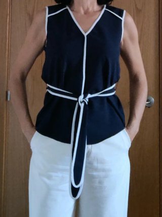 Top Azul Marino ZARA