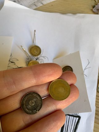Pendientes Monedas Argentinas Doradas y Plateadas