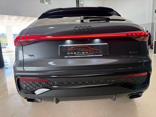 Audi Q5 Sportback e-hybrid Black Competition 367cv