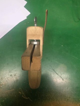 Cortadora de cuero manual