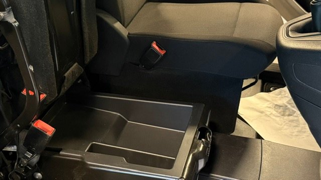 Peugeot Partner 2022, foto 30