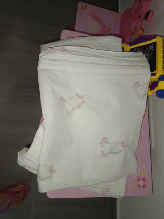 Cuna y accesorios