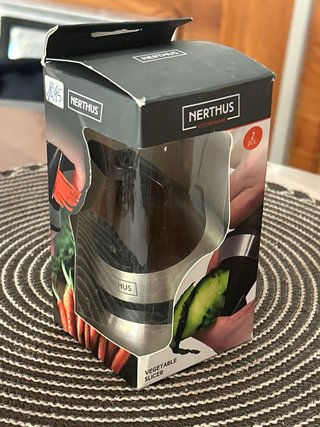 Set de 2 Peladores de Verduras Nerthus