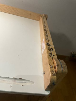 Scrivania per bambini Ikea Flisat con altezza regolabile
