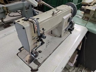 Máquina de coser Seican triple arrastre