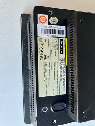 Panel PC HMI Advantech PPC-L62T-R80-AXE