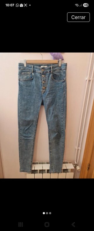 Pantalones tejanos Pull&Bear talla 40