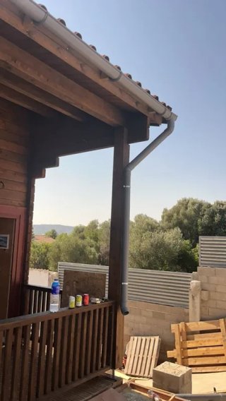 Limpieza de tejados y canalones en Tortosa