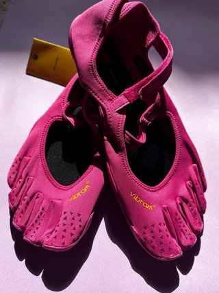 Vibram FiveFingers Rosa Velcro Talla 39