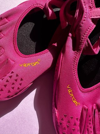 Vibram FiveFingers Rosa Velcro Talla 39