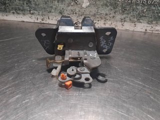 Cerradura maletero porton MITSUBISHI SPACE WAGON